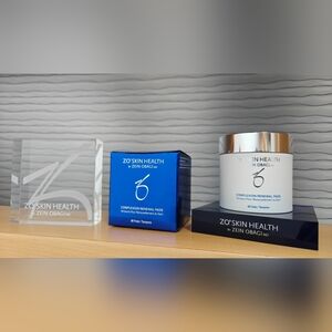 ZO Skin Health Complexion Renewal Pads - Blue